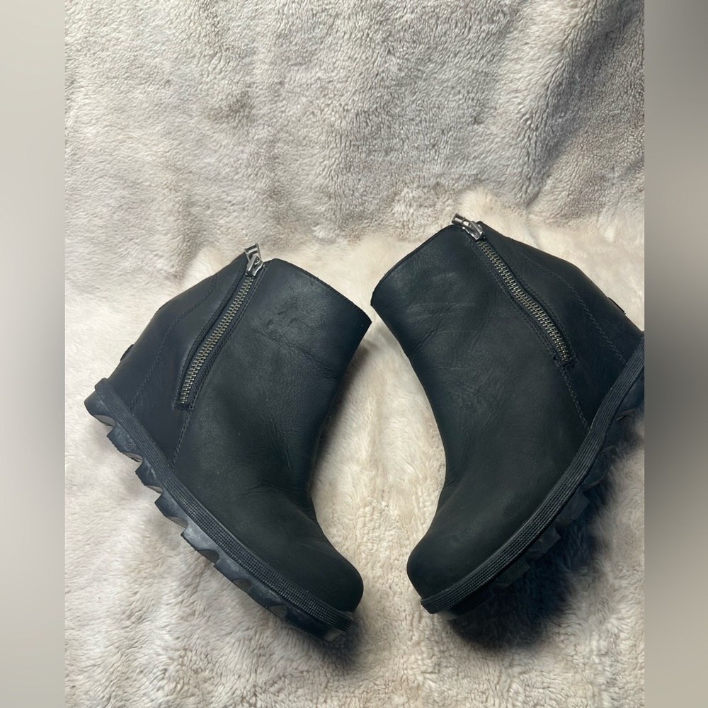 Sorel Womens Wedge Boots Size 7.5 - Picture 7 of 8